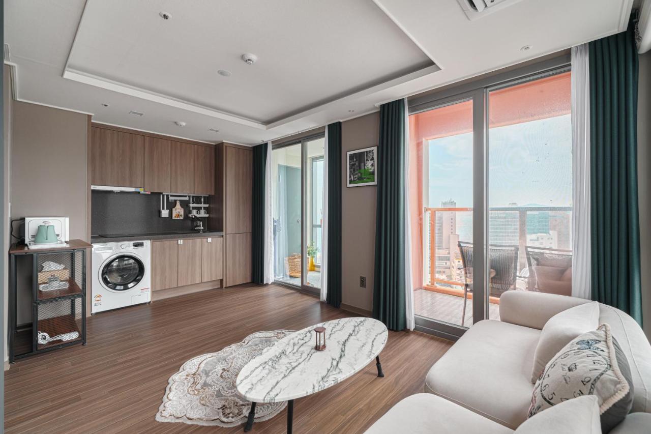 Sienna Ambassador Residence Busan Eksteriør bilde